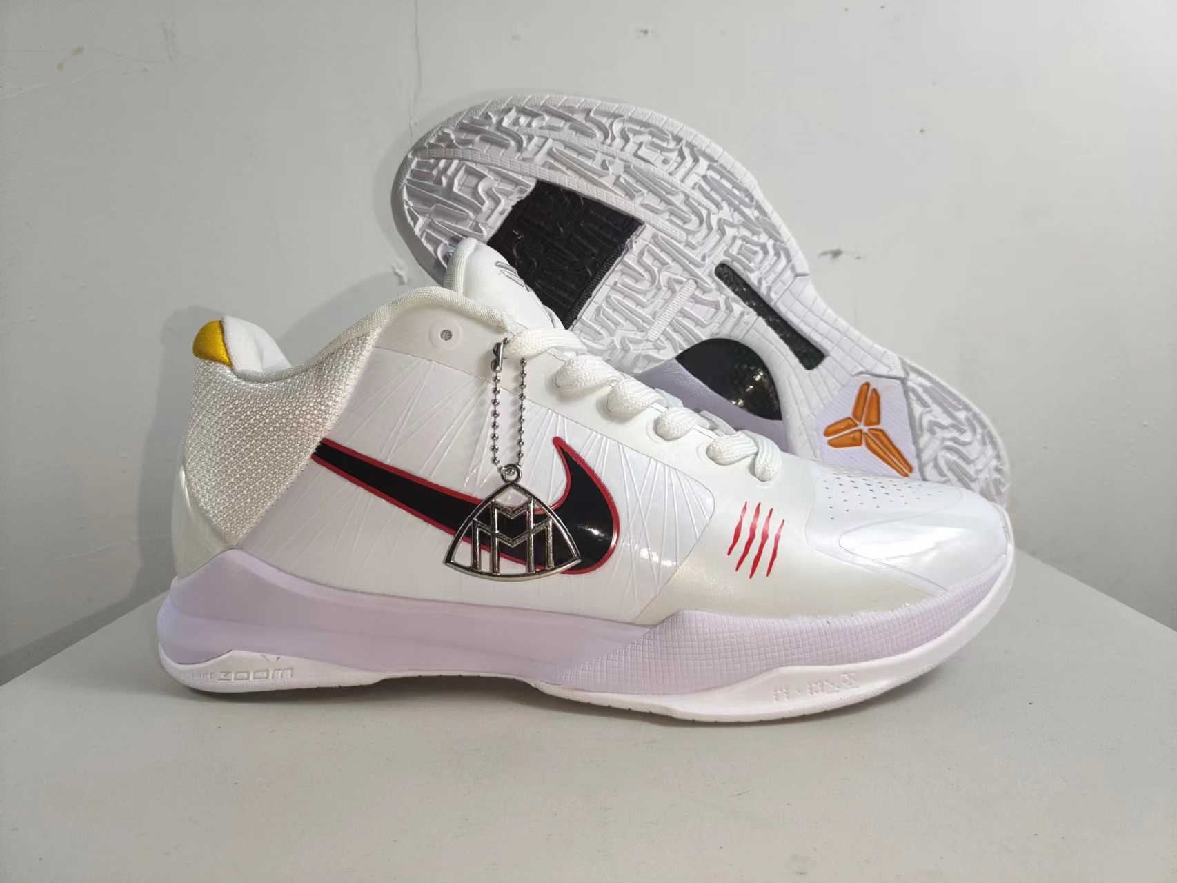 Nike Kobe 5 White Bruce Lee